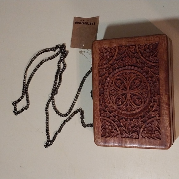 Earthbound Wooden Engraved Purse - Picture 1 of 7